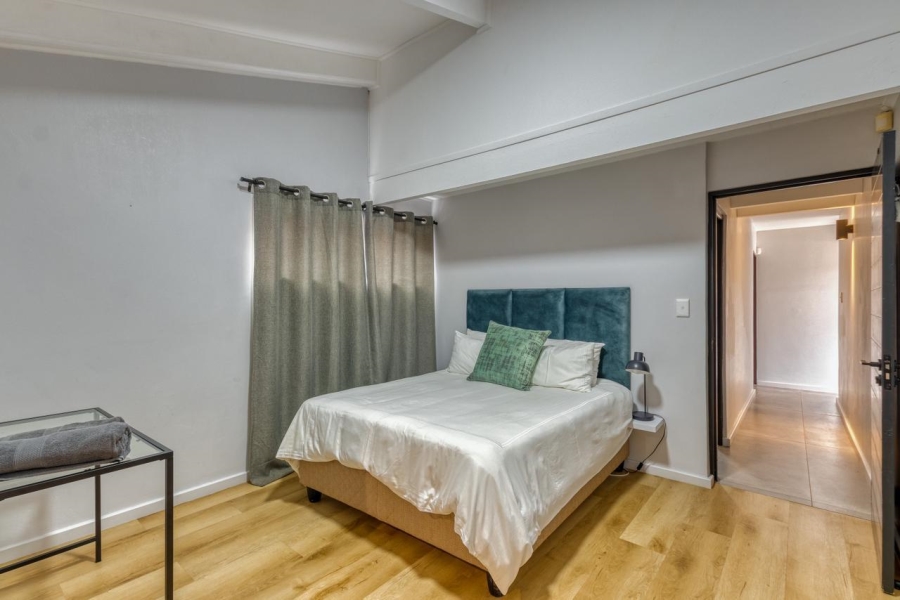 5 Bedroom Property for Sale in Sandbaai Western Cape